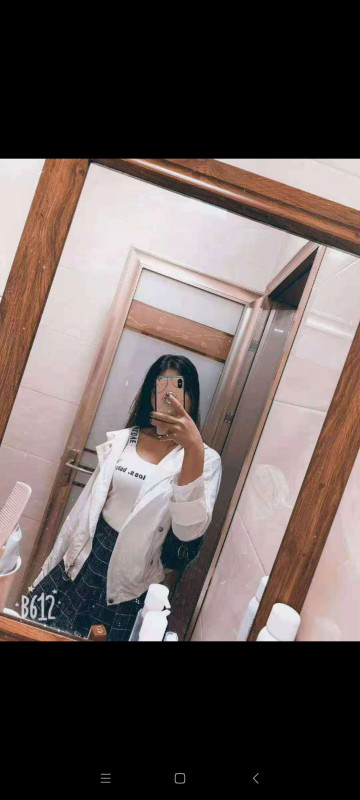 北站南贤广场小美女